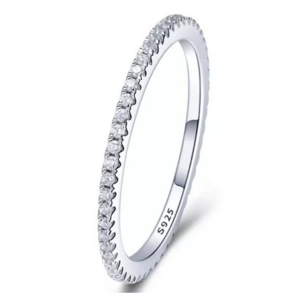 Platinum Plated 925 Sterling Silver Band Ring - Picture 1 of 9